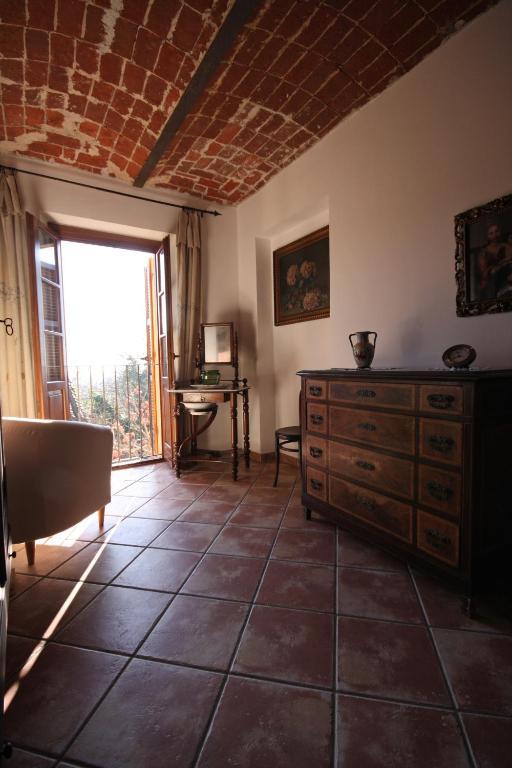 Relais San Desiderio Bed and Breakfast Calliano  Δωμάτιο φωτογραφία
