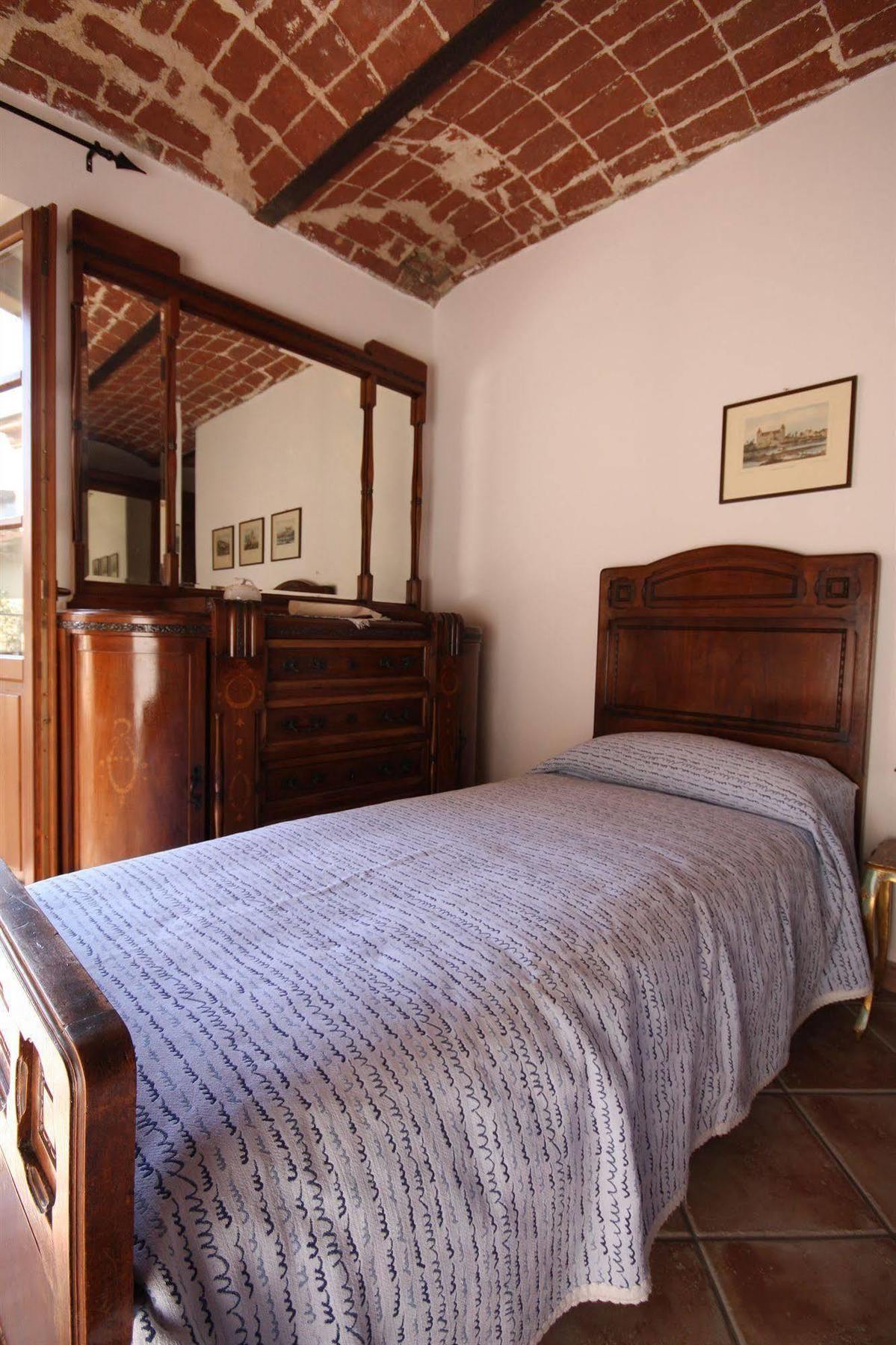 Relais San Desiderio Bed and Breakfast Calliano  Εξωτερικό φωτογραφία